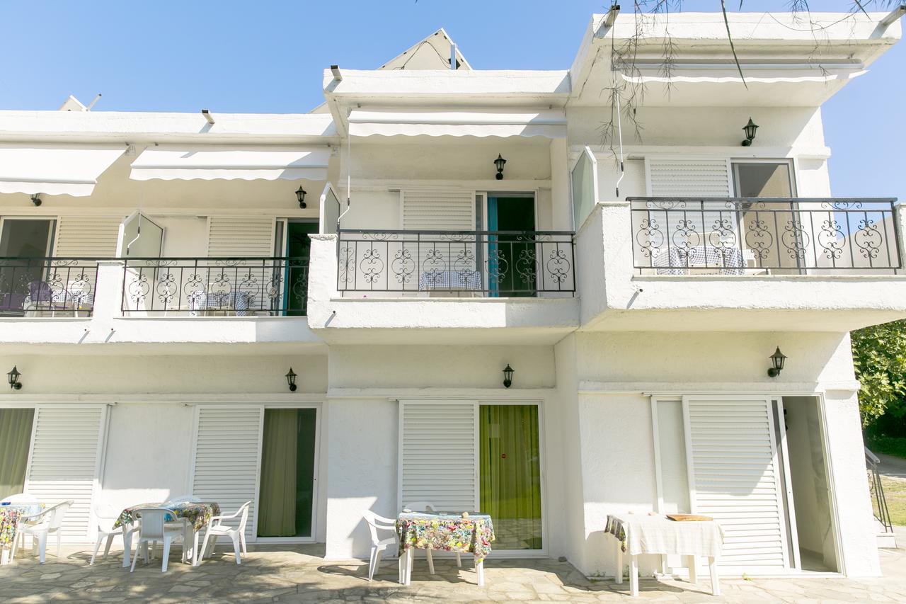 פוסידי Villa Bianca Studios מראה חיצוני תמונה